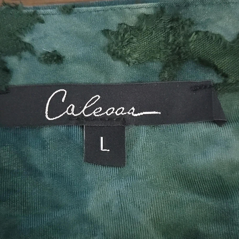 CALESSA Velvet Burnout Tie-Dye Split V-Neck Wrist Length Sleeve Tunic SZ LARGE - Picture 11 of 13